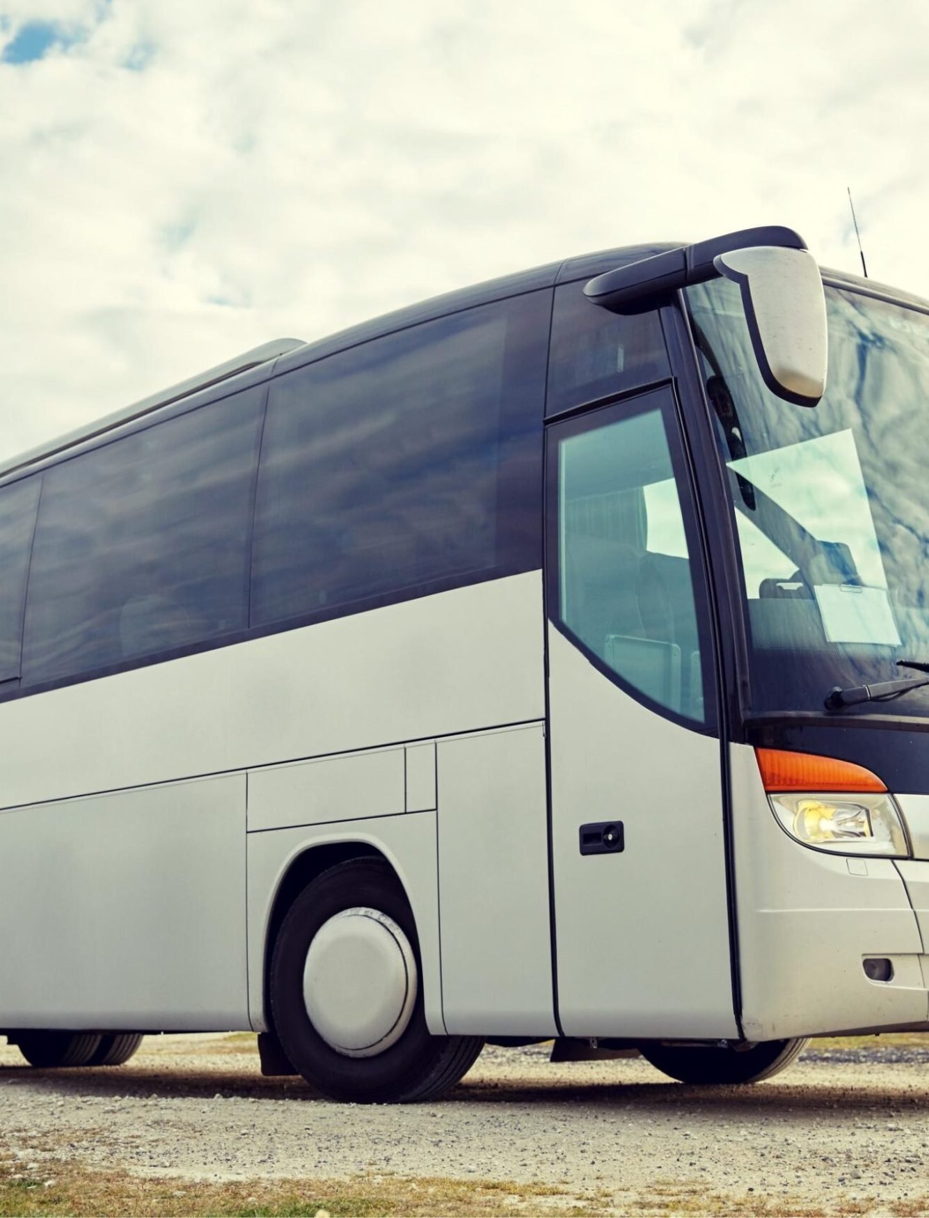 tour-bus-driving-outdoors-2024-09-28-03-58-47-utc (1) tour-bus-driving-outdoors-2024-09-28-03-58-47-utc (1)